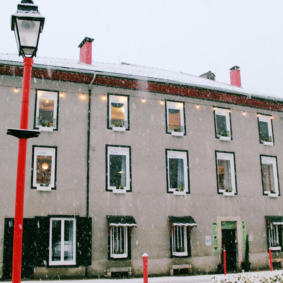 Eau Berges Hostel Val-de-Sos Kültér fotó