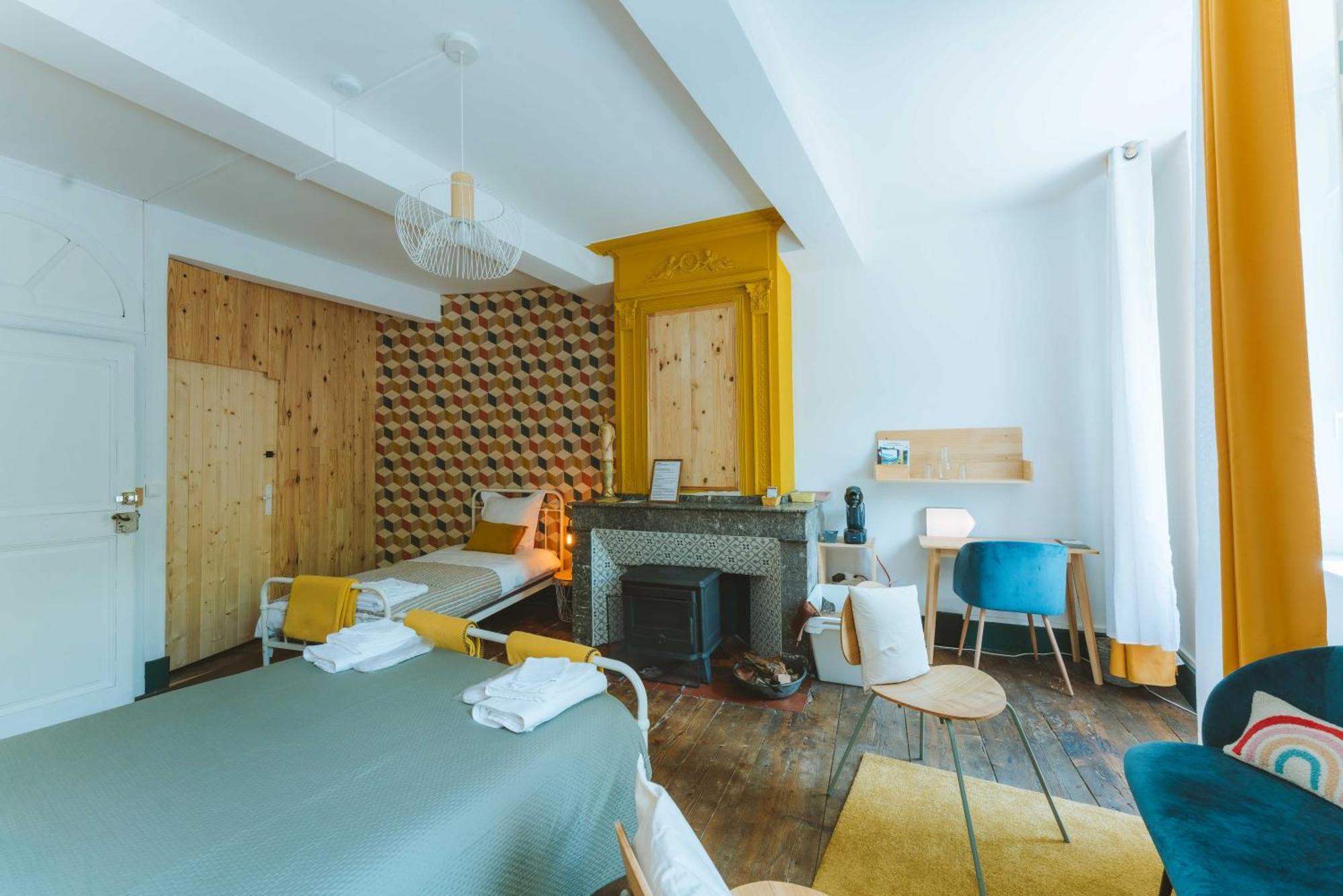 Eau Berges Hostel Val-de-Sos Kültér fotó