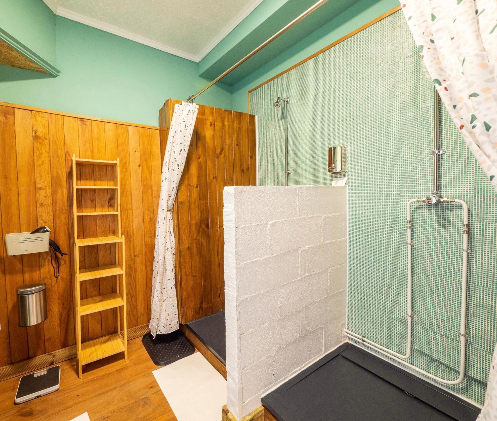 Eau Berges Hostel Val-de-Sos Kültér fotó